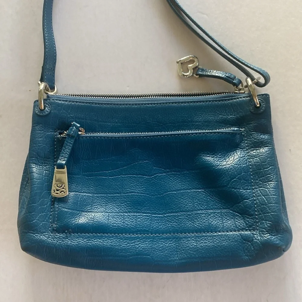 Brighton Bria Croco Embossed Leather Bag Size 10” x 6.75” x 2” approximately.